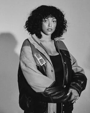 Mahalia OnlyFans Leaked Free Thumbnail Picture - #mUKv6lRDA4