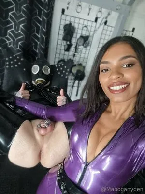 Mahoganyqen OnlyFans Leaked Free Thumbnail Picture - #E4y37lIP60