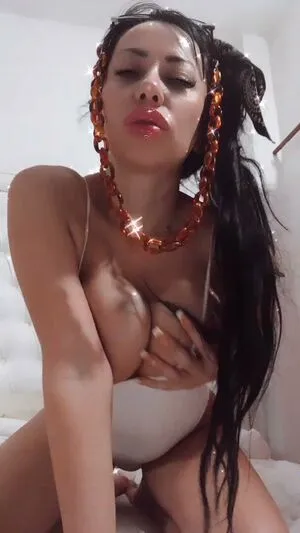 Maiaanaliamm OnlyFans Leaked Free Thumbnail Picture - #0qG5qqTWLH