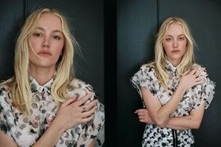Maika Monroe OnlyFans Leaked Free Thumbnail Picture - #9iNAwEHdY2