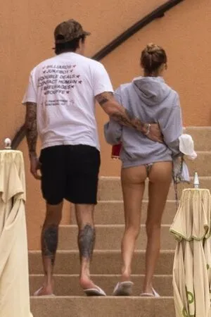 Maika Monroe OnlyFans Leaked Free Thumbnail Picture - #AhCCOUWPGQ