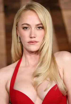 Maika Monroe OnlyFans Leaked Free Thumbnail Picture - #CAe2OSoGtb