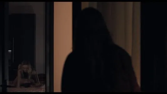 Maika Monroe OnlyFans Leaked Free Thumbnail Picture - #CYWGgUbeiL