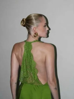 Maika Monroe OnlyFans Leaked Free Thumbnail Picture - #FrVLTnZwzw