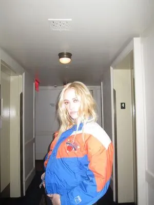 Maika Monroe OnlyFans Leaked Free Thumbnail Picture - #K6IQsB8j7F