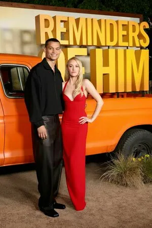 Maika Monroe OnlyFans Leaked Free Thumbnail Picture - #Kg0l2NFSCF