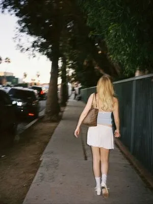 Maika Monroe OnlyFans Leaked Free Thumbnail Picture - #LQBOM9laoH