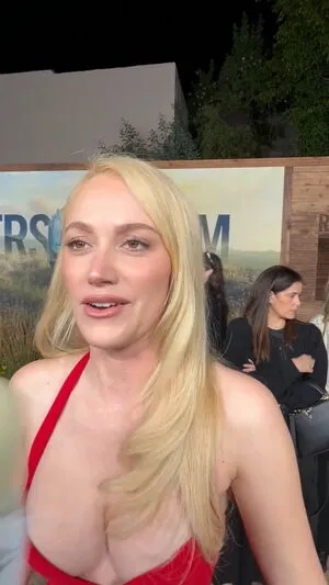 Maika Monroe OnlyFans Leaked Free Thumbnail Picture - #PyvNUCMqWT