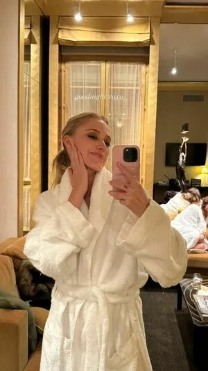 Maika Monroe OnlyFans Leaked Free Thumbnail Picture - #SUBjP8BmrJ