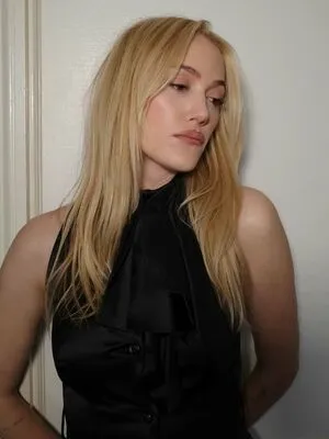 Maika Monroe OnlyFans Leaked Free Thumbnail Picture - #UId50QiPd2