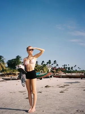 Maika Monroe OnlyFans Leaked Free Thumbnail Picture - #Vz8lZbpCFA