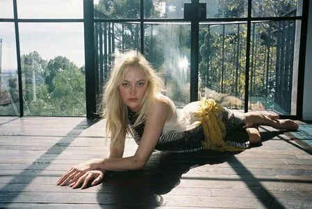 Maika Monroe OnlyFans Leaked Free Thumbnail Picture - #fxEkhYMjqe
