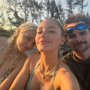 Maika Monroe OnlyFans Leaked Free Thumbnail Picture - #hL7lYVB0Vw