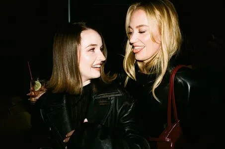 Maika Monroe OnlyFans Leaked Free Thumbnail Picture - #lSOUViVmU9