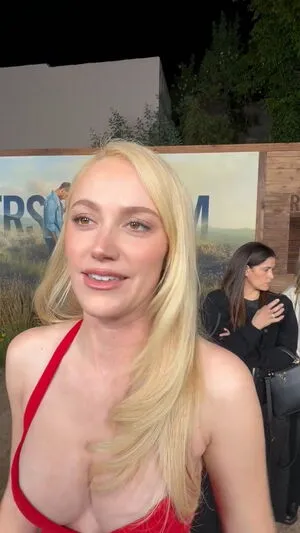 Maika Monroe OnlyFans Leaked Free Thumbnail Picture - #rHUyGe2BXx