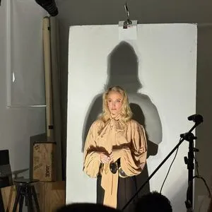 Maika Monroe OnlyFans Leaked Free Thumbnail Picture - #rYWKhP7J8E