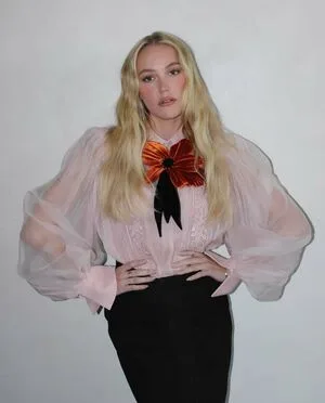 Maika Monroe OnlyFans Leaked Free Thumbnail Picture - #rfZYt9BCbM