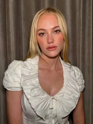 Maika Monroe OnlyFans Leaked Free Thumbnail Picture - #vvlYtSgOBX