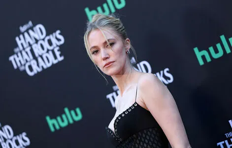 Maika Monroe OnlyFans Leaked Free Thumbnail Picture - #vyjHD6cQTX