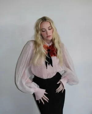 Maika Monroe OnlyFans Leaked Free Thumbnail Picture - #xWB4jAGfC5