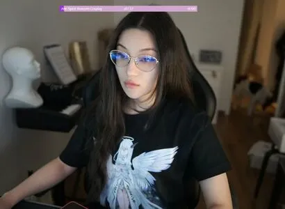 Mailinh OnlyFans Leaked Free Thumbnail Picture - #c3BzJiFcxd