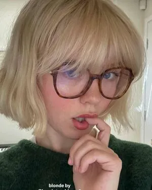 Maisie Peters OnlyFans Leaked Free Thumbnail Picture - #3oSsAnZe85