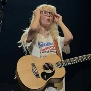 Maisie Peters OnlyFans Leaked Free Thumbnail Picture - #7EMIeomHXO