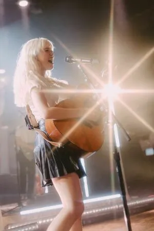 Maisie Peters OnlyFans Leaked Free Thumbnail Picture - #EsFNvZ6Ft1