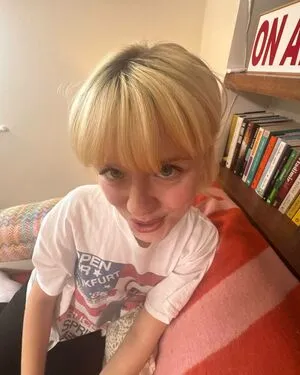 Maisie Peters OnlyFans Leaked Free Thumbnail Picture - #QyLpbmoqZb