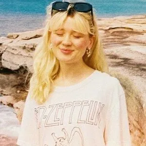 Maisie Peters OnlyFans Leaked Free Thumbnail Picture - #UOStzrzus6