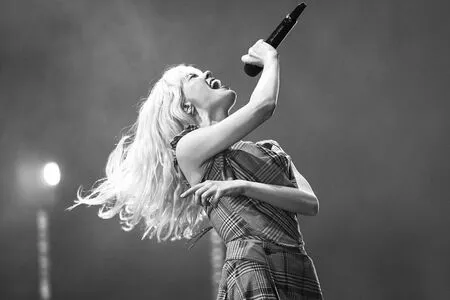 Maisie Peters OnlyFans Leaked Free Thumbnail Picture - #fFA8p1DbSP