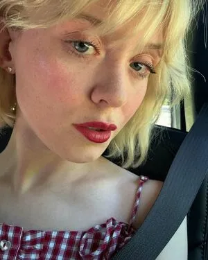 Maisie Peters OnlyFans Leaked Free Thumbnail Picture - #sExczi1R3K