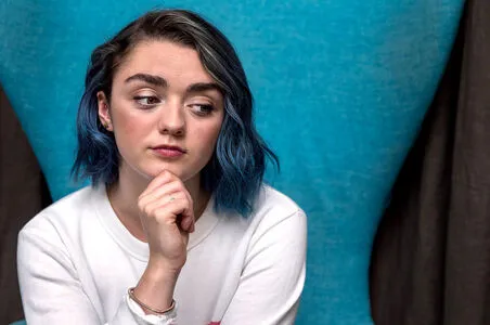 Maisie William OnlyFans Leaked Free Thumbnail Picture - #ZoSfaH7xWV