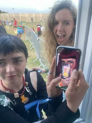 Maisie Williams OnlyFans Leaked Free Thumbnail Picture - #1kNTpSRvtS