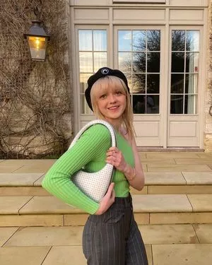 Maisie Williams OnlyFans Leaked Free Thumbnail Picture - #28ouW2Ws2K