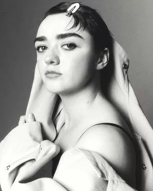 Maisie Williams OnlyFans Leaked Free Thumbnail Picture - #35AIURw9lP