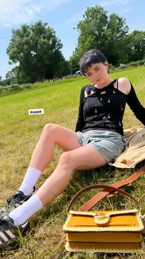 Maisie Williams OnlyFans Leaked Free Thumbnail Picture - #3F1rIFlkZG