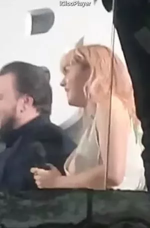 Maisie Williams OnlyFans Leaked Free Thumbnail Picture - #3Wf8igbp1u