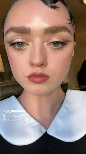 Maisie Williams OnlyFans Leaked Free Thumbnail Picture - #48cOTg3fzc