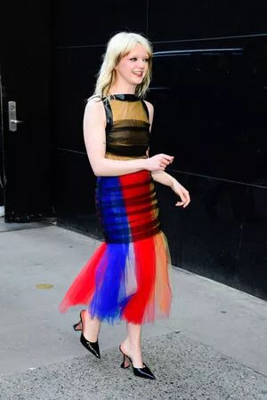 Maisie Williams OnlyFans Leaked Free Thumbnail Picture - #4Bt6pmmVxU
