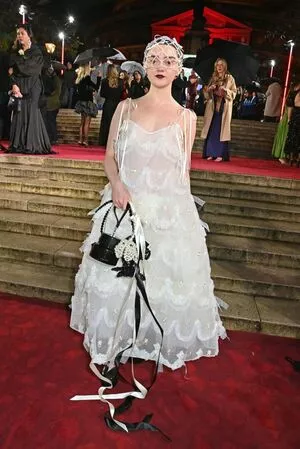 Maisie Williams OnlyFans Leaked Free Thumbnail Picture - #4LryyHJIdH