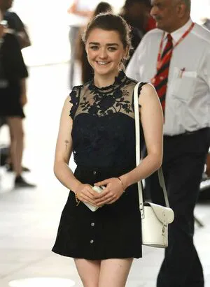 Maisie Williams OnlyFans Leaked Free Thumbnail Picture - #65JCtYqg72