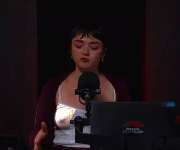 Maisie Williams OnlyFans Leaked Free Thumbnail Picture - #95DFBIltHO