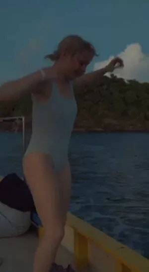 Maisie Williams OnlyFans Leaked Free Thumbnail Picture - #9pjaNOfdCg