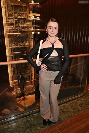 Maisie Williams OnlyFans Leaked Free Thumbnail Picture - #BtTjwhCTzY