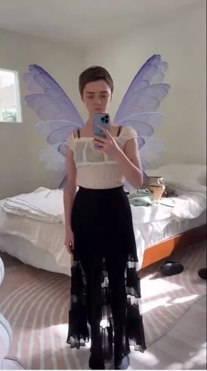 Maisie Williams OnlyFans Leaked Free Thumbnail Picture - #CaXsb1ZZel