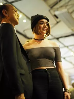 Maisie Williams OnlyFans Leaked Free Thumbnail Picture - #Dn51HeV8ZY