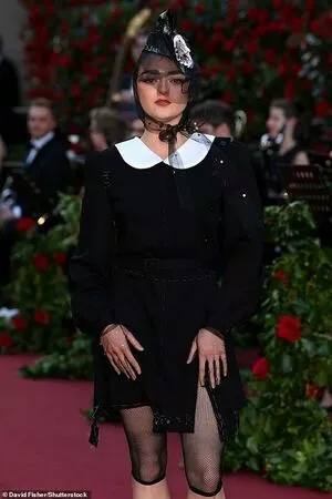 Maisie Williams OnlyFans Leaked Free Thumbnail Picture - #ENElJGoFXT
