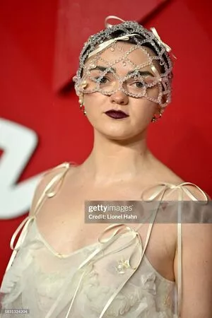 Maisie Williams OnlyFans Leaked Free Thumbnail Picture - #Fu4UEWDHog
