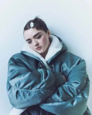 Maisie Williams OnlyFans Leaked Free Thumbnail Picture - #IC9zmY9GVR